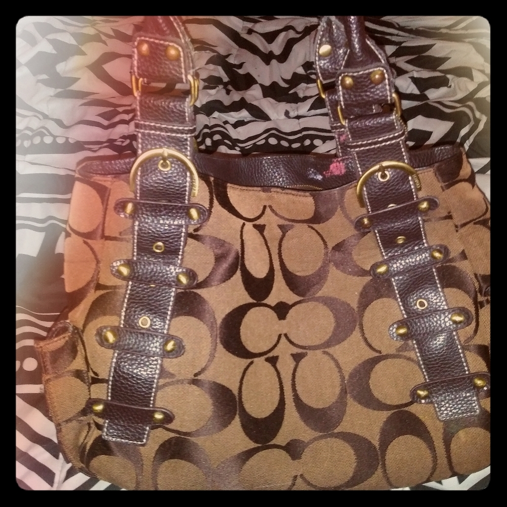 Coach shoulder bag